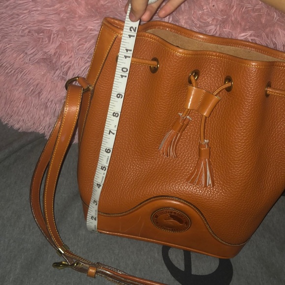 Vintage Dooney & Bourke all weather leather bag - Picture 3 of 11